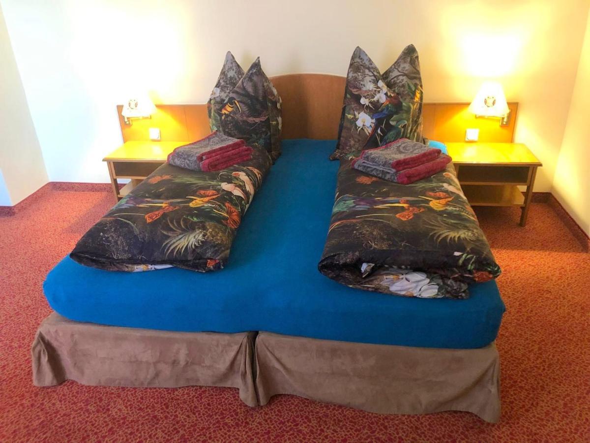 Hotel Eulenspiegel - Das Erlebnishotel In Riesa Esterno foto