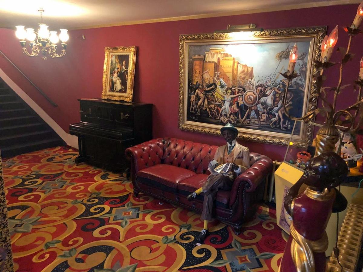 Hotel Eulenspiegel - Das Erlebnishotel In Riesa Esterno foto