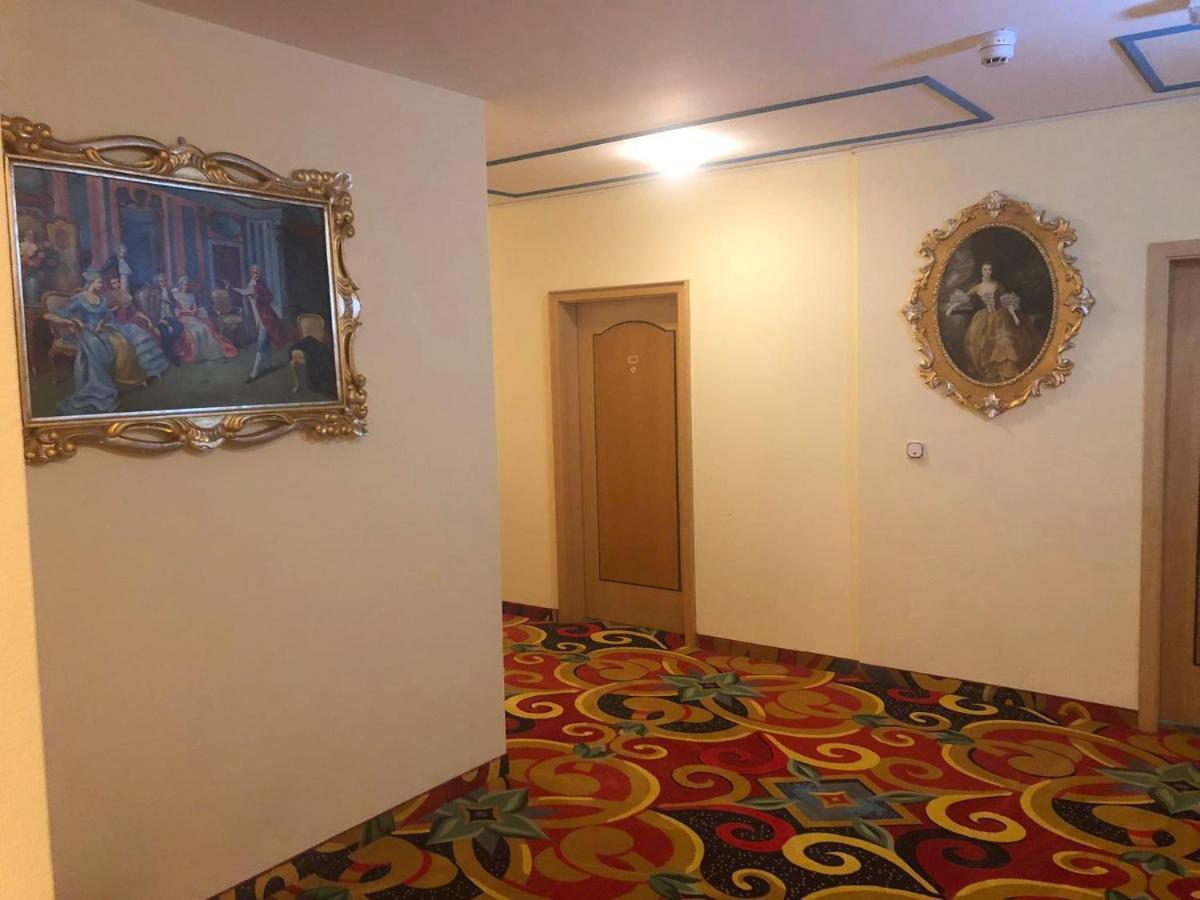 Hotel Eulenspiegel - Das Erlebnishotel In Riesa Esterno foto